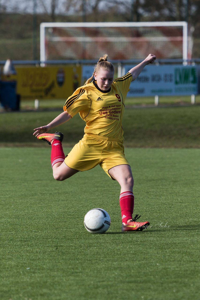 Bild 72 - B-Juniorinnen SG Weststeinburg/Bei - SV Fisia 03 : Ergebnis: 1:2